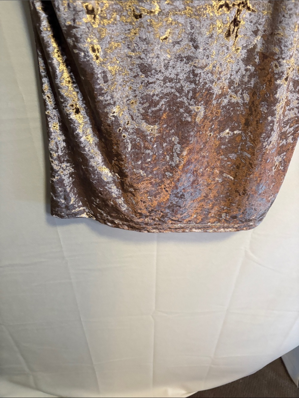 POL Crushed Velvet V-Neck Short Sleeve Top - Taupe - Picture 7 of 9